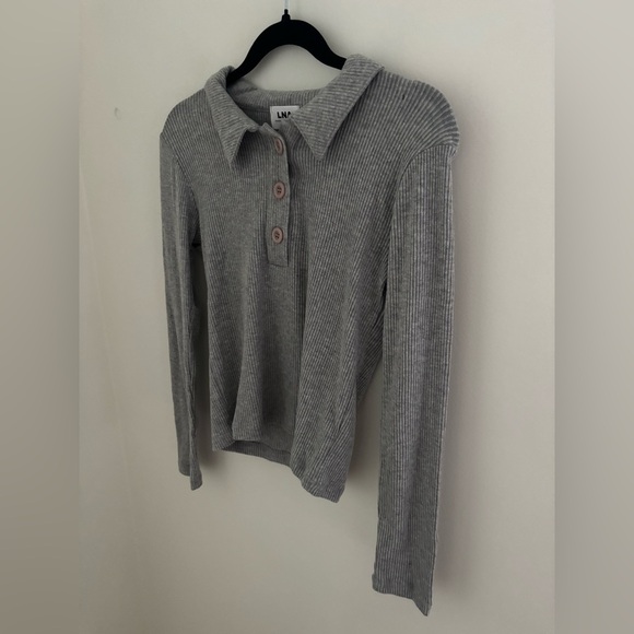 LNA Ribbed Marta Collared Top in Gray NWT - Picture 4 of 6